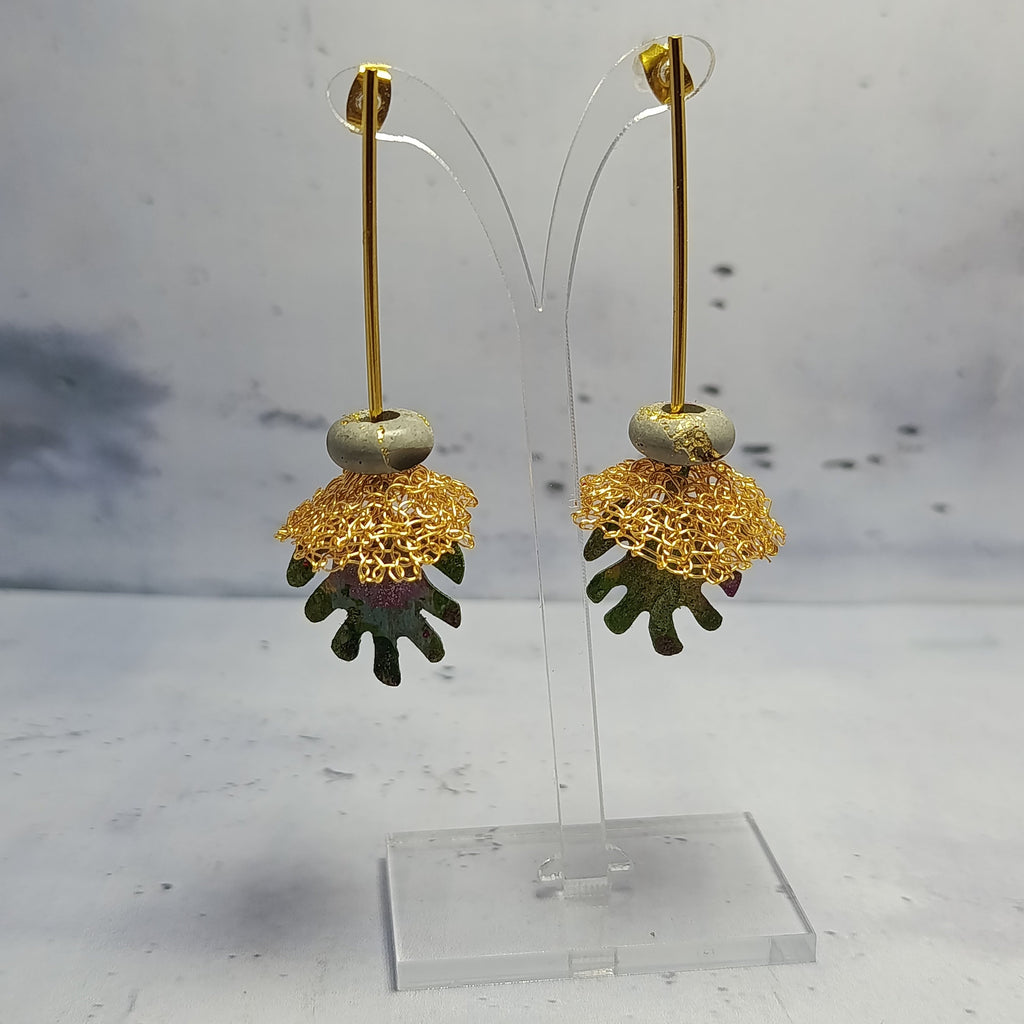 Boucles d’oreilles Oxydia – Béton, Laiton Oxydé & Fil Doré Une Lueur de Bonheur