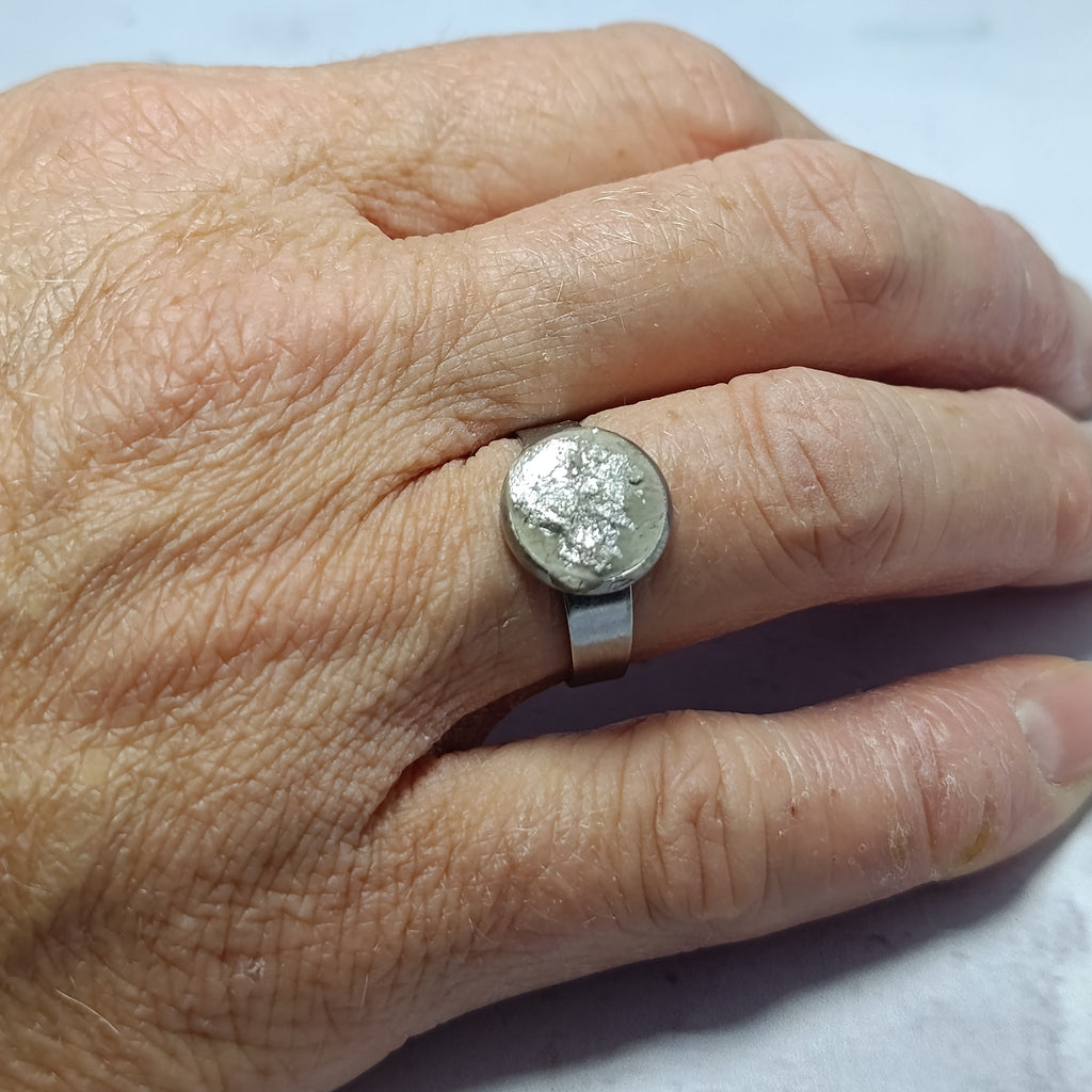 Bague Pastille – Béton & Feuilles de couleurs Une Lueur de Bonheur