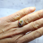 Bague Pastille – Béton & Feuilles de couleurs Une Lueur de Bonheur