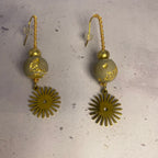 Boucles d’oreilles Petit Soleil – Béton & acier doré