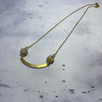 Collier B&B – Étoiles de béton et éclat doré