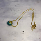 Collier Brut Turquoise – Perle béton colorée