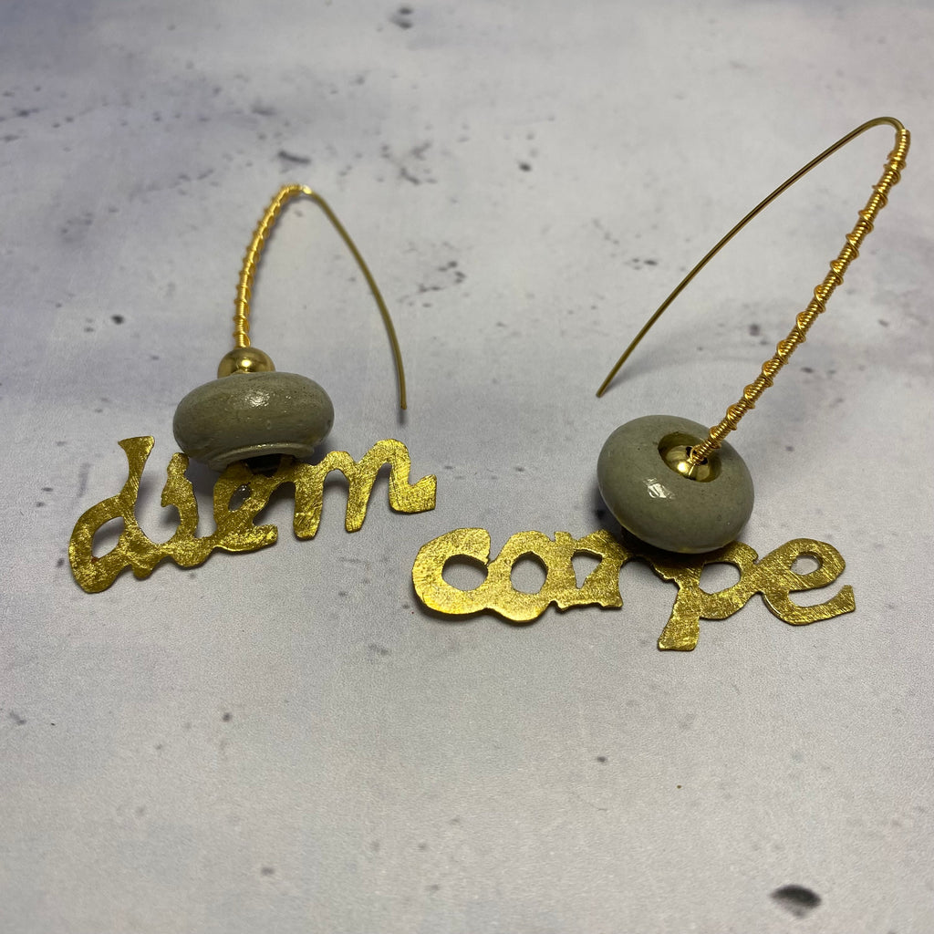Boucles d’oreilles Carpe Diem – Béton & Laiton