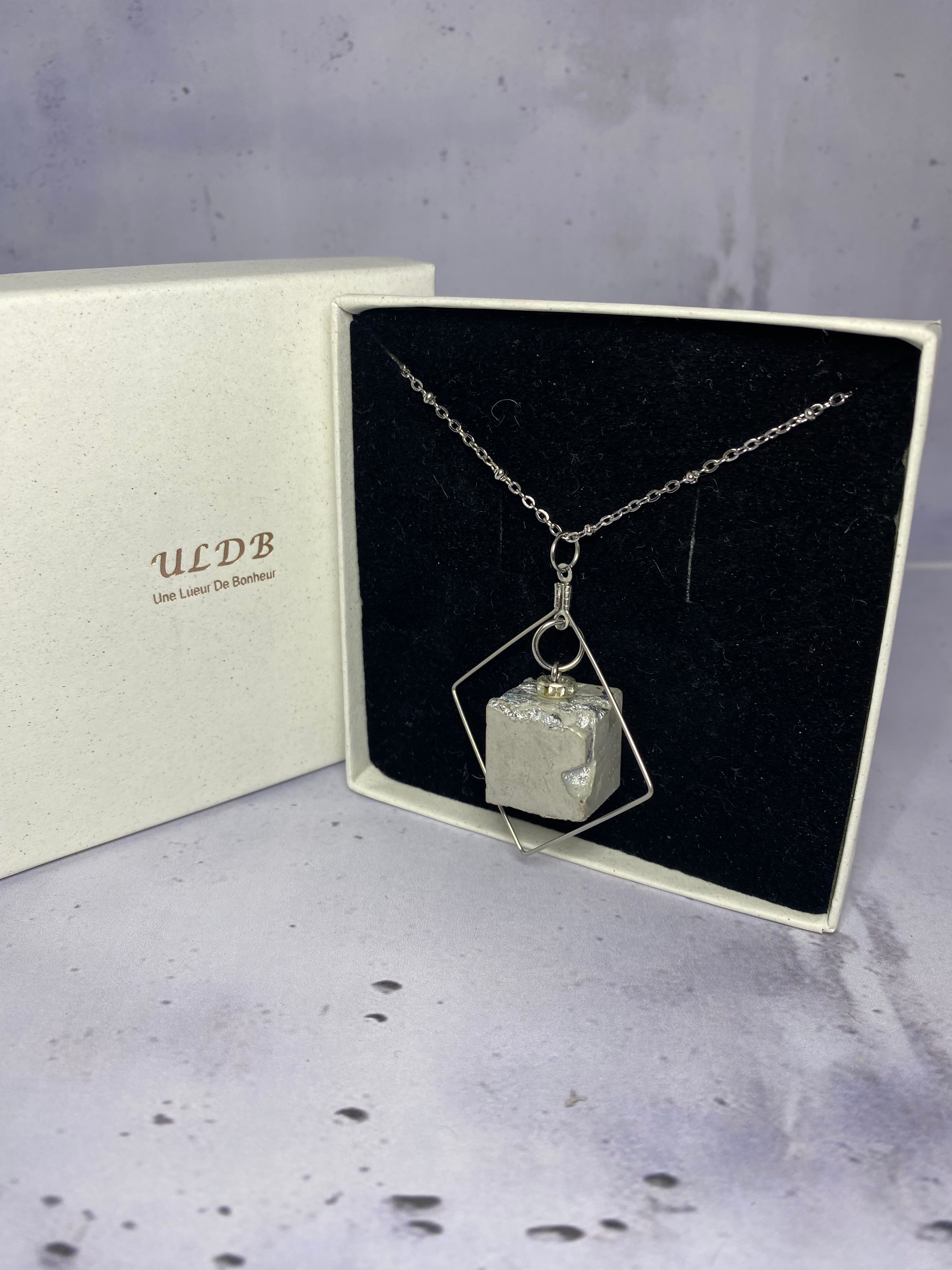 Collier Losangela Argent – Béton & Acier