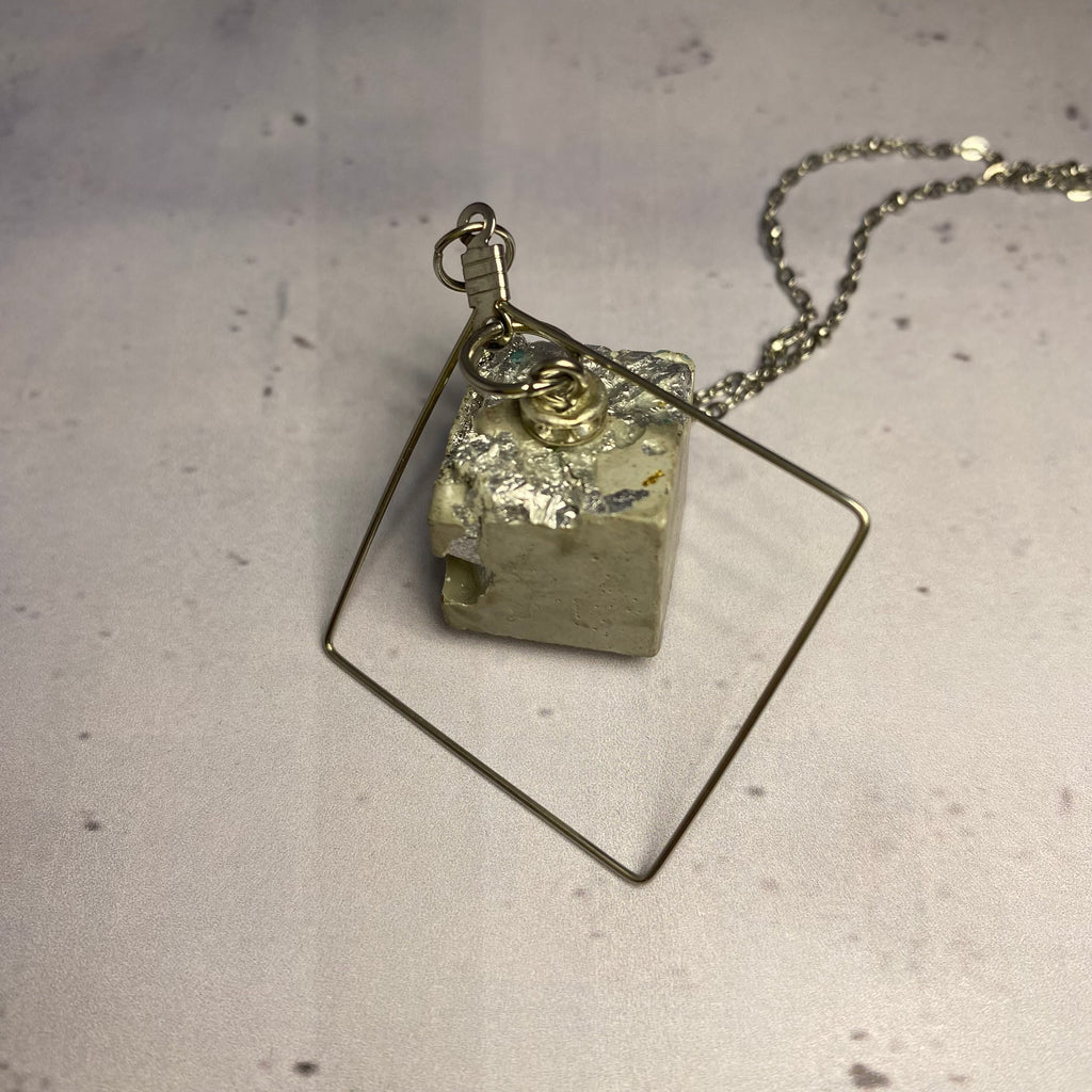 Collier Losangela Argent – Béton & Acier