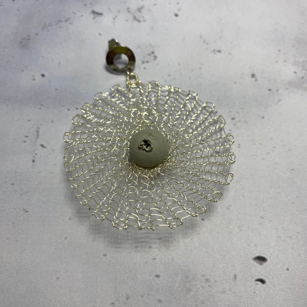 Boucles d’oreilles Dentelia Argent – Dentelle métallique & béton